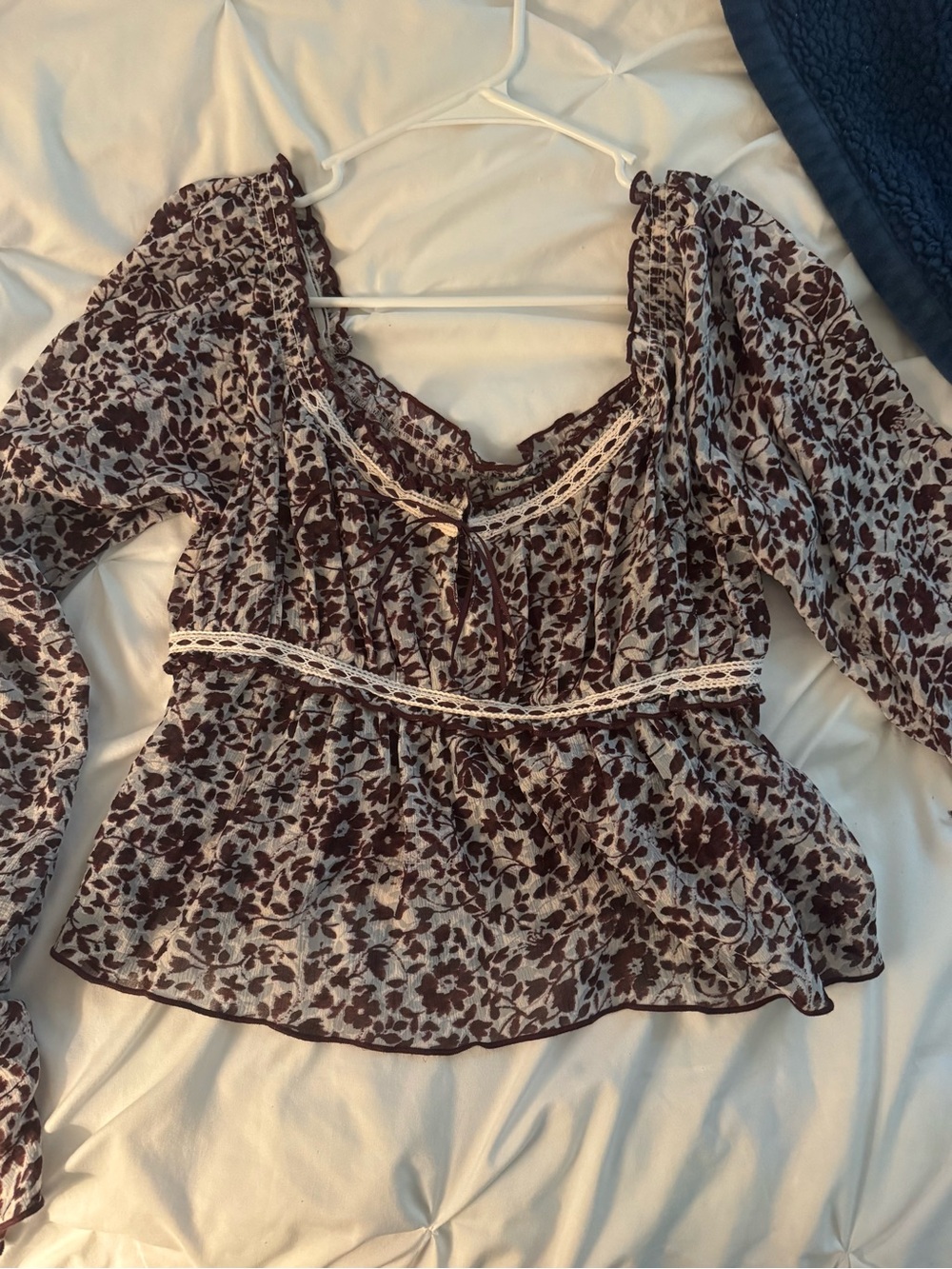 American Eagle Outfitters Floral Top with Lace Trim